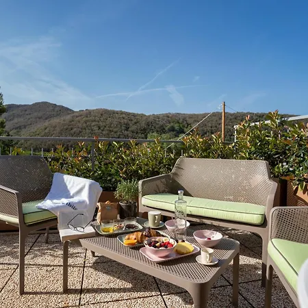 アパートホテル Elbitat Homes Bagnaia (Livorno)