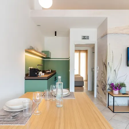 アパートホテル Elbitat Homes Bagnaia (Livorno)